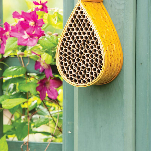 EarthHero Tierra Garden Fermob Bee House