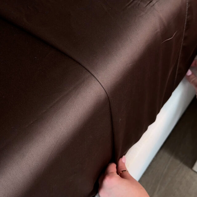 Quince Organic Cotton Sateen Sheets (Queen)